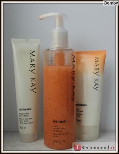 Un set de produse mary kay sistem de îngrijire a mâinilor satin mâini ® 