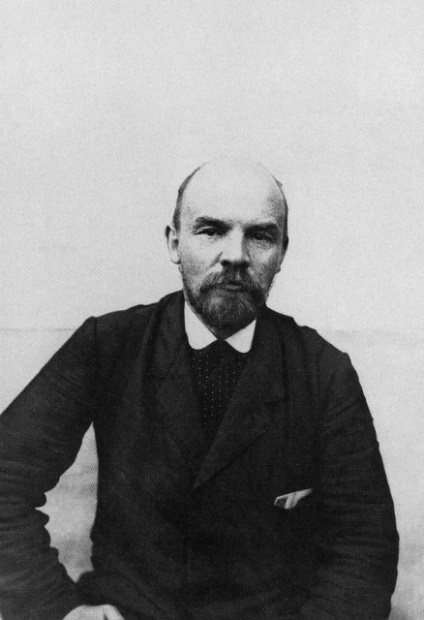 La ce bani a trăit Lenin?