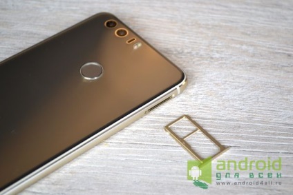 Recenzia noastră huawei onoare 8 - pilotul elegant