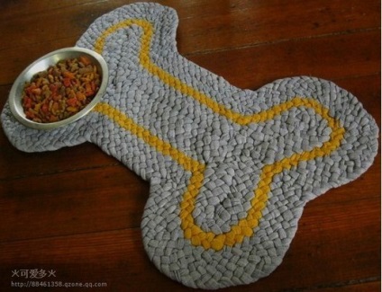 Un mod neobișnuit de a tricota covoare de pânză