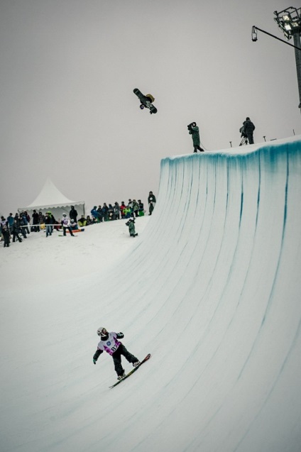 Olympic Snowboard Half Pipe