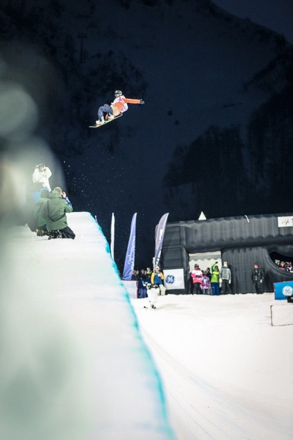 Olympic Snowboard Half Pipe