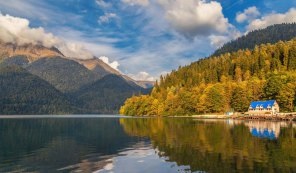 Lake Ritsa, Abkhazia fotografie, descriere, cum să obțineți