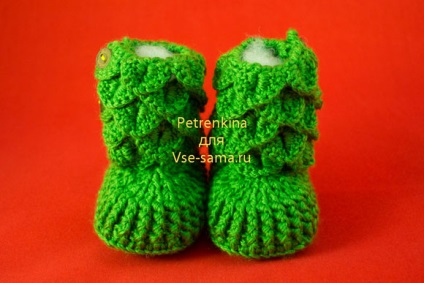 Booties - krokodilok - a petrenkina