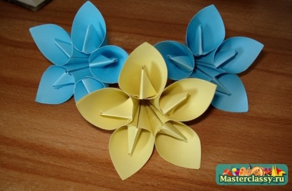 Step-by-step clasă de master pe realizarea kusudama 