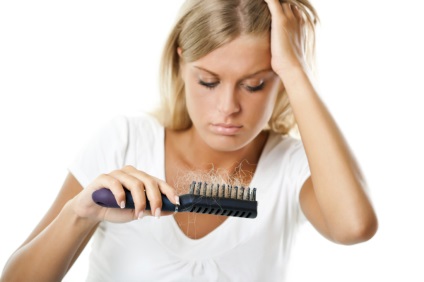 Cauzele pierderii severe a părului
