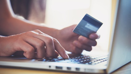 Primirea de plăți la checkout online în magazinele online