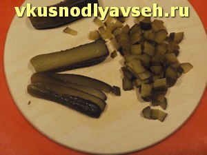 Pite - fazekas kolbásszal és savanyított uborkkal, lépésről-lépésre fotó recept