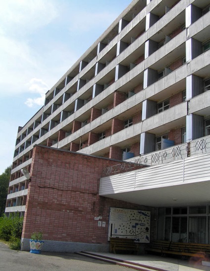 Maple Mountain Sanatorium, un site dedicat turismului și călătoriilor