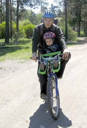 Scaun biciclete pentru scaun pentru copii (sidushka) pe cadru, portbagaj