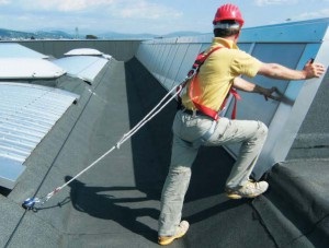 Acoperiș de asigurare - ceea ce este mai fiabil, jaluzele de acoperiș