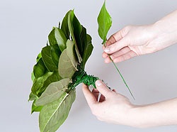 Buchet de nunta de la clasa maestru Leaf si Roses