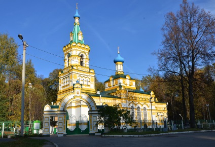 A Szentháromság templom hagyományai és a vízszentség közel-egyházi babonái