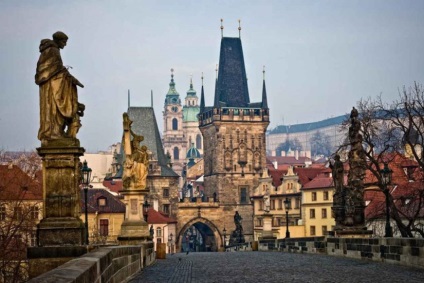 Top 5 excursii ieftine de mers pe jos în Praga