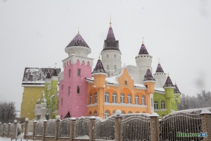 Castle childhood 