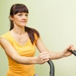 Álló kerékpár osztályú testsúlycsökkenés (3 edzésprogram)