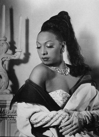 Josephine Baker coafura, fusta, stilul palarii, fotografie