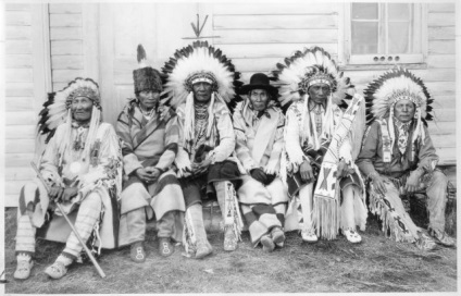 10 triburi indiene