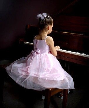 10 ok, hogy megtanulják zongorázni