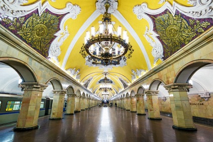 10 A világ legeredetibb és gyönyörű metróállomások
