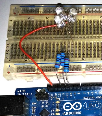 Arduino uno három LED - színes zene és közlekedési lámpák