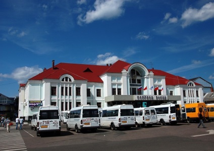 Stația de autobuz, Sergiev Posad