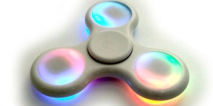 De ce aveți nevoie de un spinner, cum să alegeți un singur triple sau quad-spinner pentru a scuti de stres