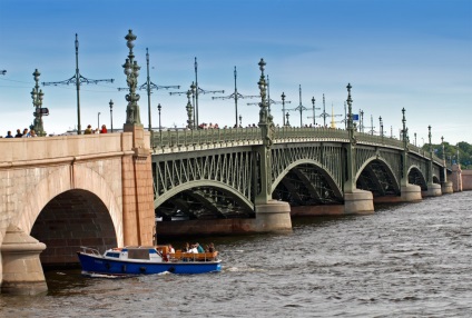 Podul palatului din Sankt Petersburg (16 fotografii) - capitala nordică