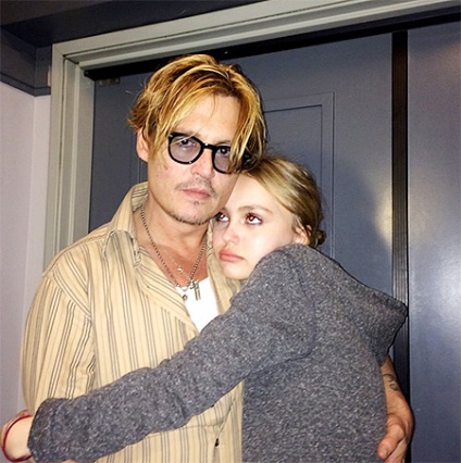 Johnny Depp a vorbit sincer despre spitalizarea fiicei sale, salut! Rusia