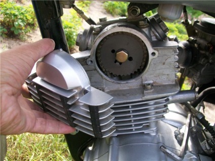 Photoinstrucție privind reglarea supapelor - clubul internațional de motociclete yamaha ybr 125, ybr 250