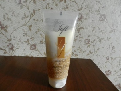 Gel-ca ulei de corp cu minerale avon - o poveste de aur