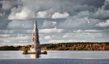 Orașul Rezervației pescărești Rybinsk, inundat Biserica Nașterii Domnului Hristos Vologda