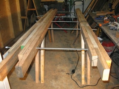 Cum să faci o masă mare cu mâinile tale din resturile de lemn!