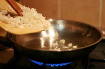 Hogyan főzni ukrán borsch a cékla - recept a fotó