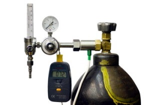 Care este presiunea din cilindru cu dioxid de carbon, măsuri de precauție