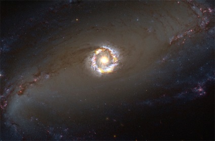 Hogyan határozható meg egy fekete lyuk súlya - egy spirálgalaxis szörnye