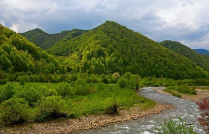 Cum să vă organizați vacanța în Carpați fără a cheltui o mulțime de bani