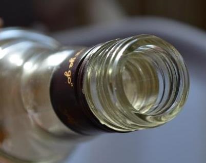 Hogyan lehet megkülönböztetni a hamis whisky 