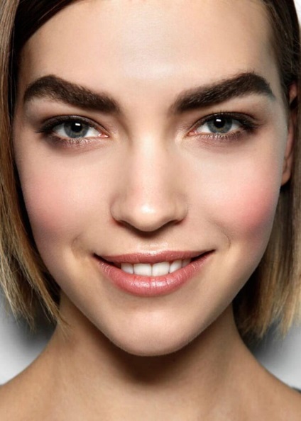 Ce make-up va fi trendy în această tendință de vară din 2016