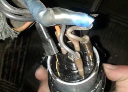 Cum se conectează senzorul de presiune a uleiului în mașină