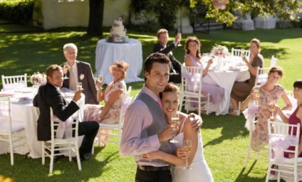 Cum se pronunță un toast de nuntă, astfel încât să fie amintit de mult timp de către noii soții