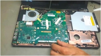 Cum să dezasamblați un laptop asus f552c