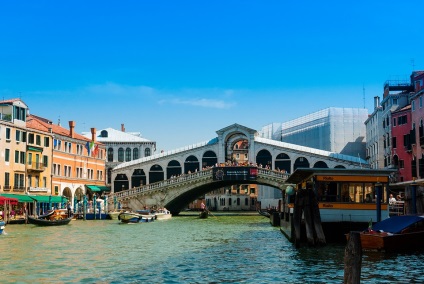 Cum să economisiți bani în Veneția, călătoriți singur