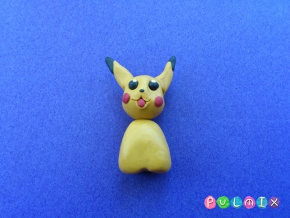 Cum se formează în etape un pikachu Pokemon din plasticină