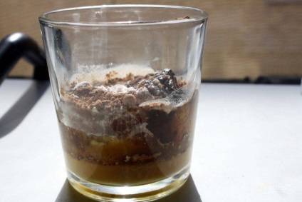Cupcake egy pohárban egy mikrohullámú sütőben - lépésről lépésre receptet egy fényképen