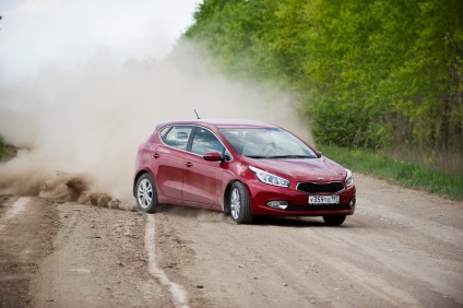 Kia sid (kia cee-d) împotriva Hyundai i30 și Hyundai Elantra - test drive