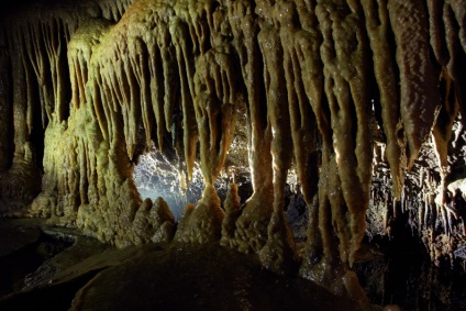 Kizil-koba - peșteri roșii unice din Crimeea