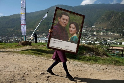 Regele Bhutanului sa căsătorit cu un bătrân, prima frumusețe a țării - știri în fotografii