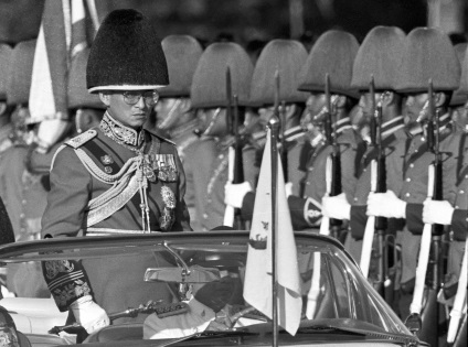 Regele Thailandei Phumiphon aduljadet cadru nouă a murit în Bangkok