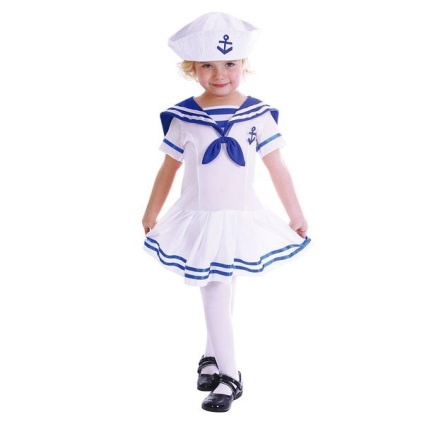 Costumul lui Sailor pentru ca o fată să coasă cu mâinile